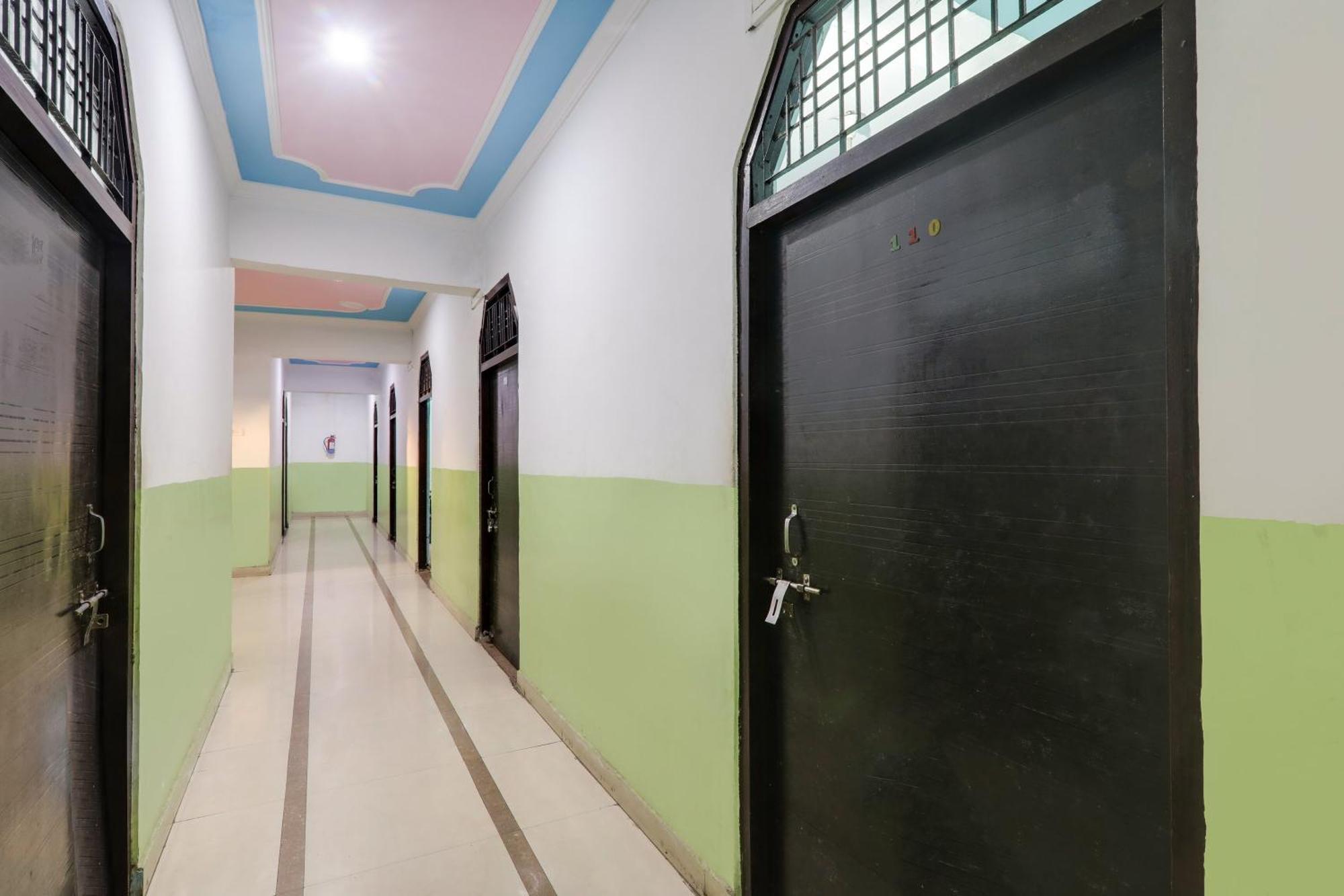 Hotel Spot On Satkar Palace